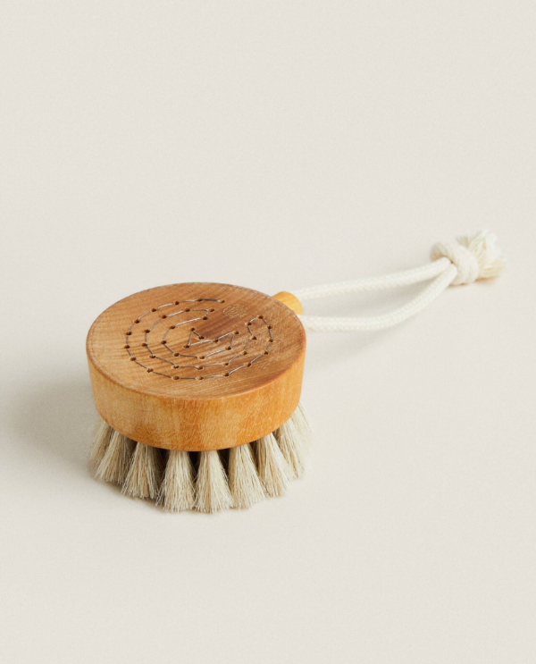 Iris Hantverk apvalus kūno šepetys